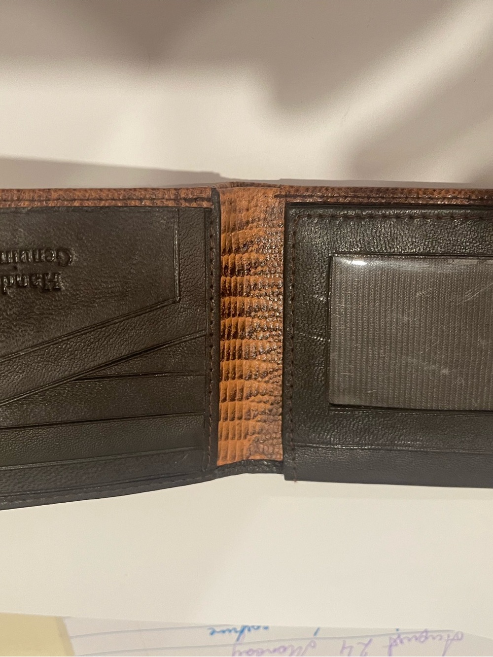 Brown Lizard Embossed Leather Bifold Wallet handcrafted - Picture 5 of 10